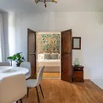 Palazzo Calvi Di Coenzo - * Padova