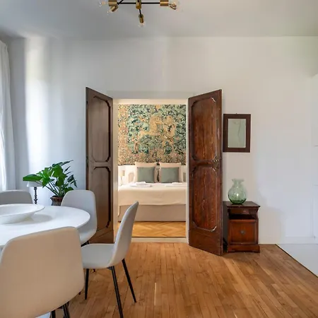 Palazzo Calvi Di Coenzo - * Padova